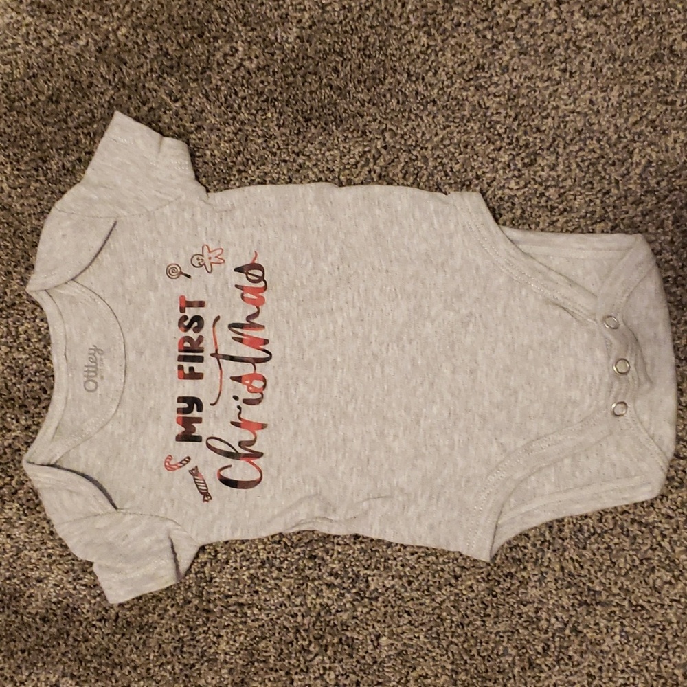 BUNDLE OF 3 CHRISTMAS OUTFITS - Picture 2 of 10